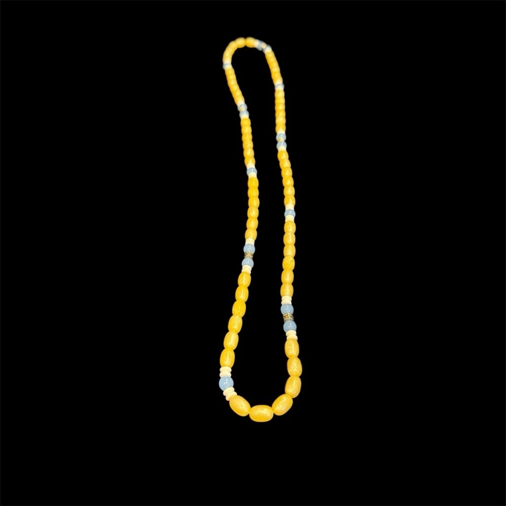 Avon “French countryside” Yellow/blue Beaded Necklace vintage 1989